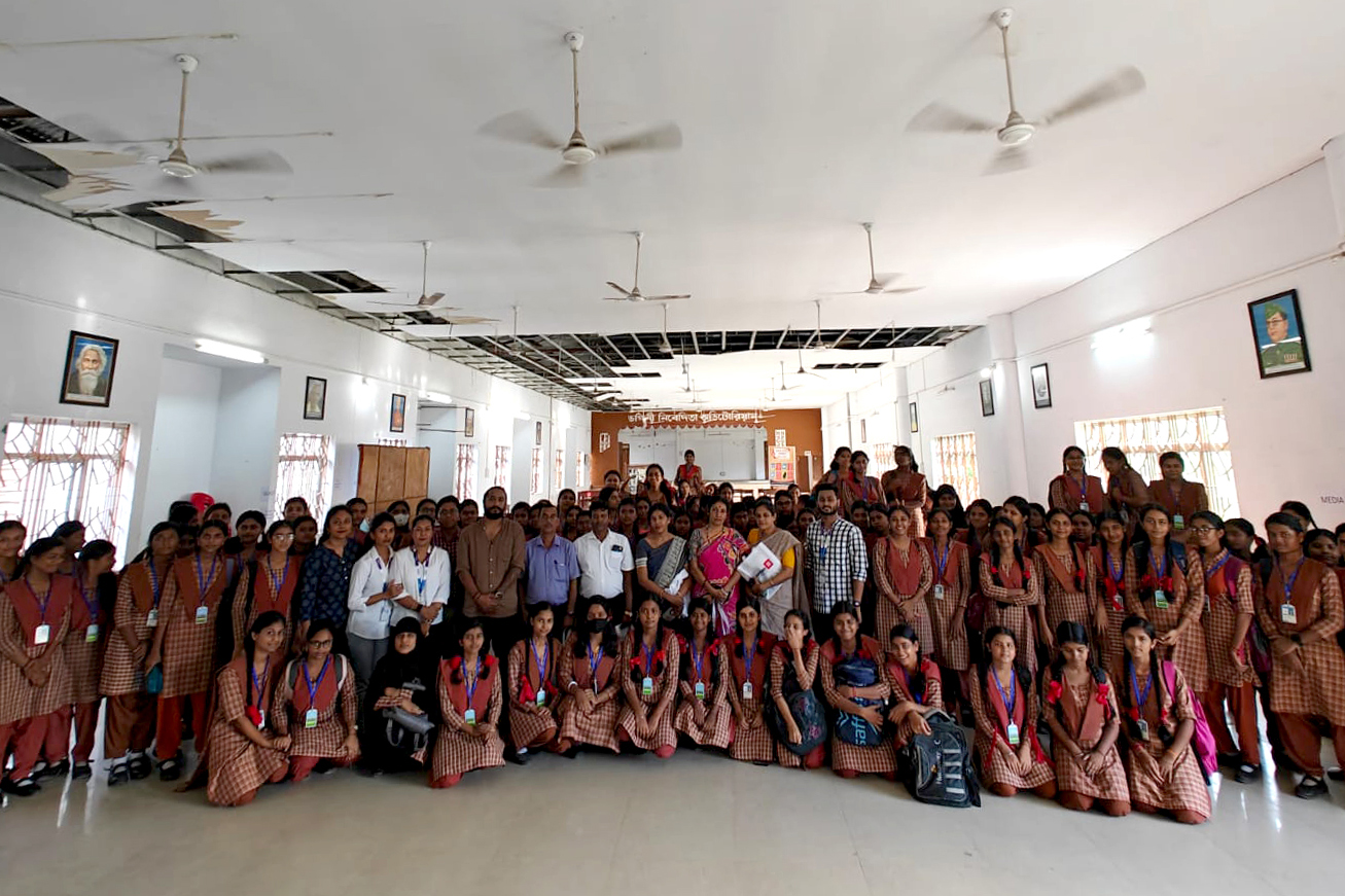 AKANKSH - Bani Vidyapith Girls' HS School
